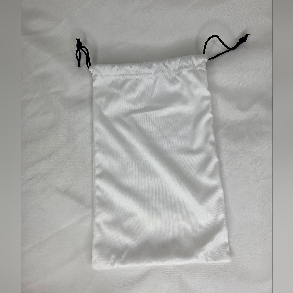 Salomon 9" X 6" Aprox In White Drawstring Bag Perfect For Goggles - Picture 2 of 6